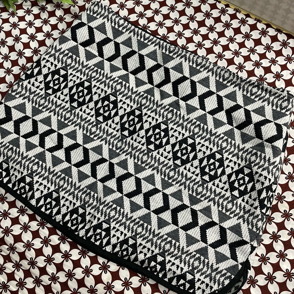 Top Shop Tribal mini Skirt - Picture 5 of 12
